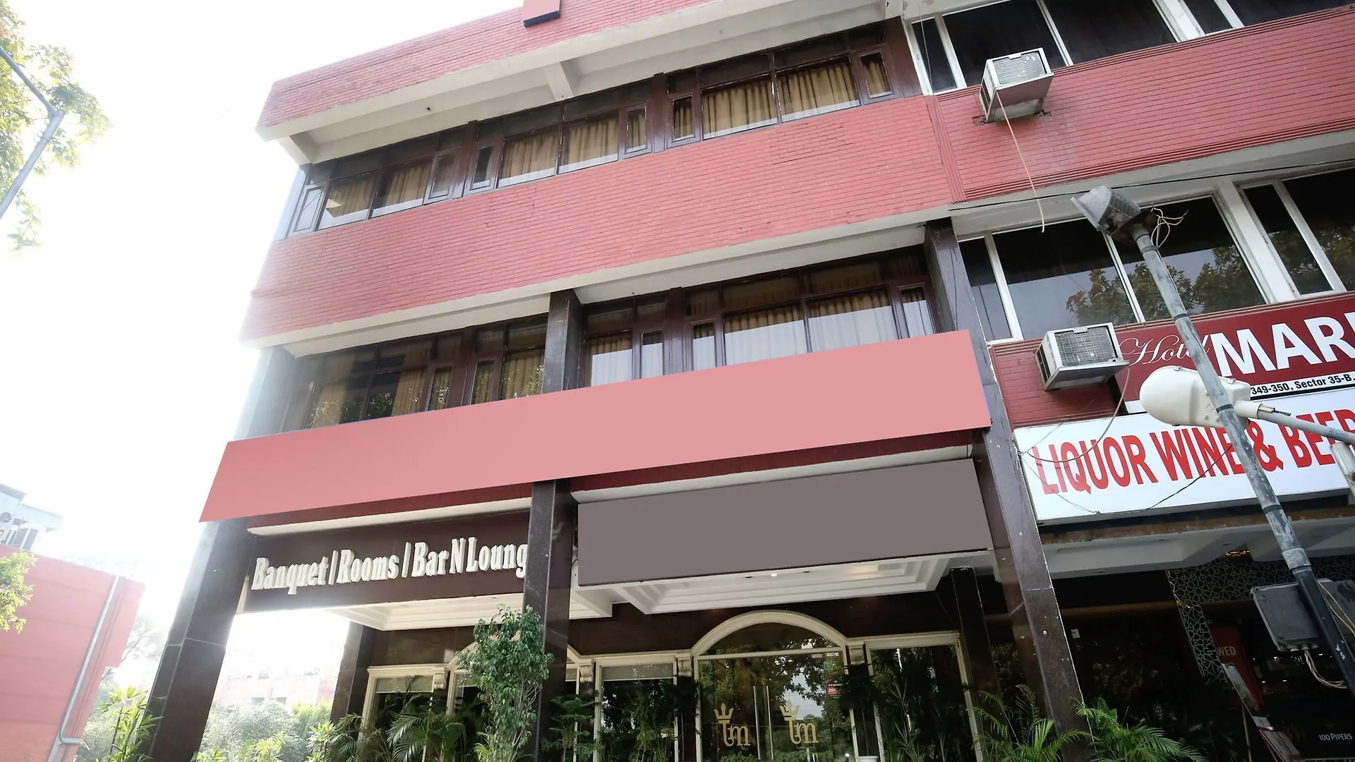 Capital O 5440 Hotel Le Monarque Chandigarh